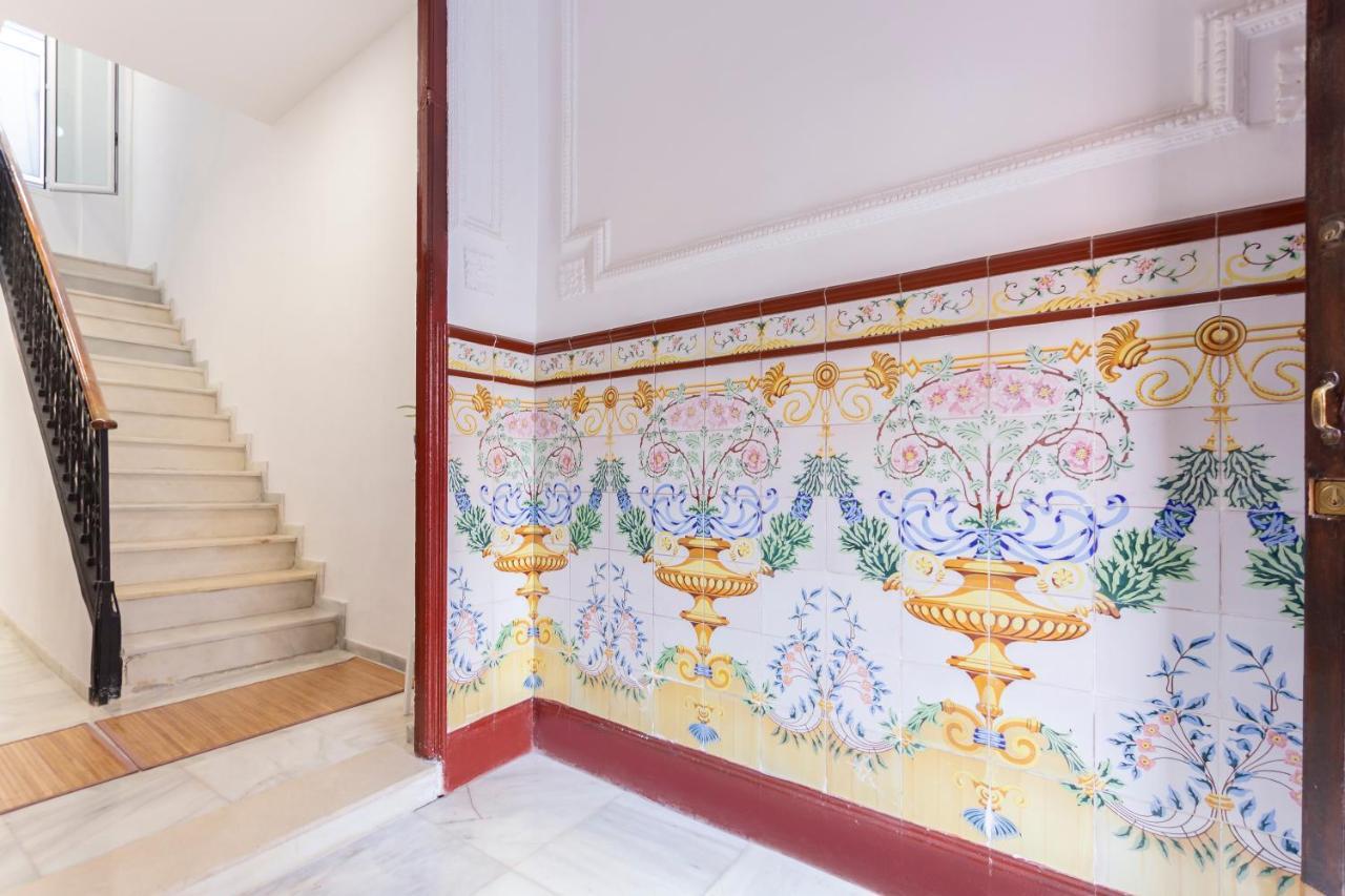 Sanders Lavender - Delightful Two-Bedroom Apartment Downtown Málaga Exterior foto